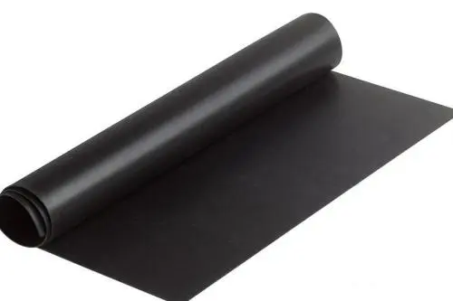 
                丁晴橡膠版如何在石油和天然氣行業(yè)發(fā)揮重要作用？
            