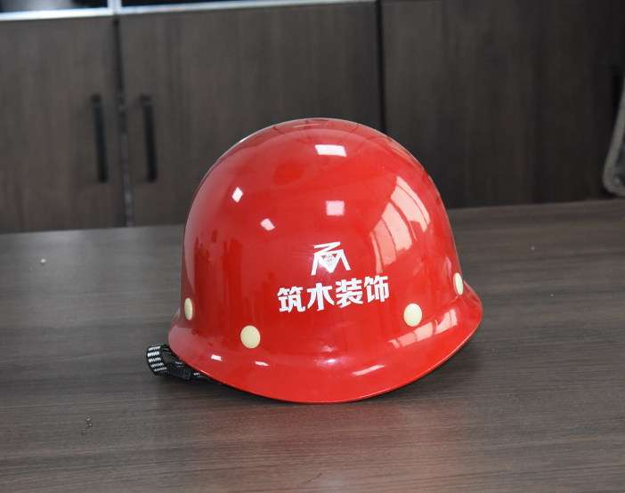 教大家各種材質安全帽的使用期限！